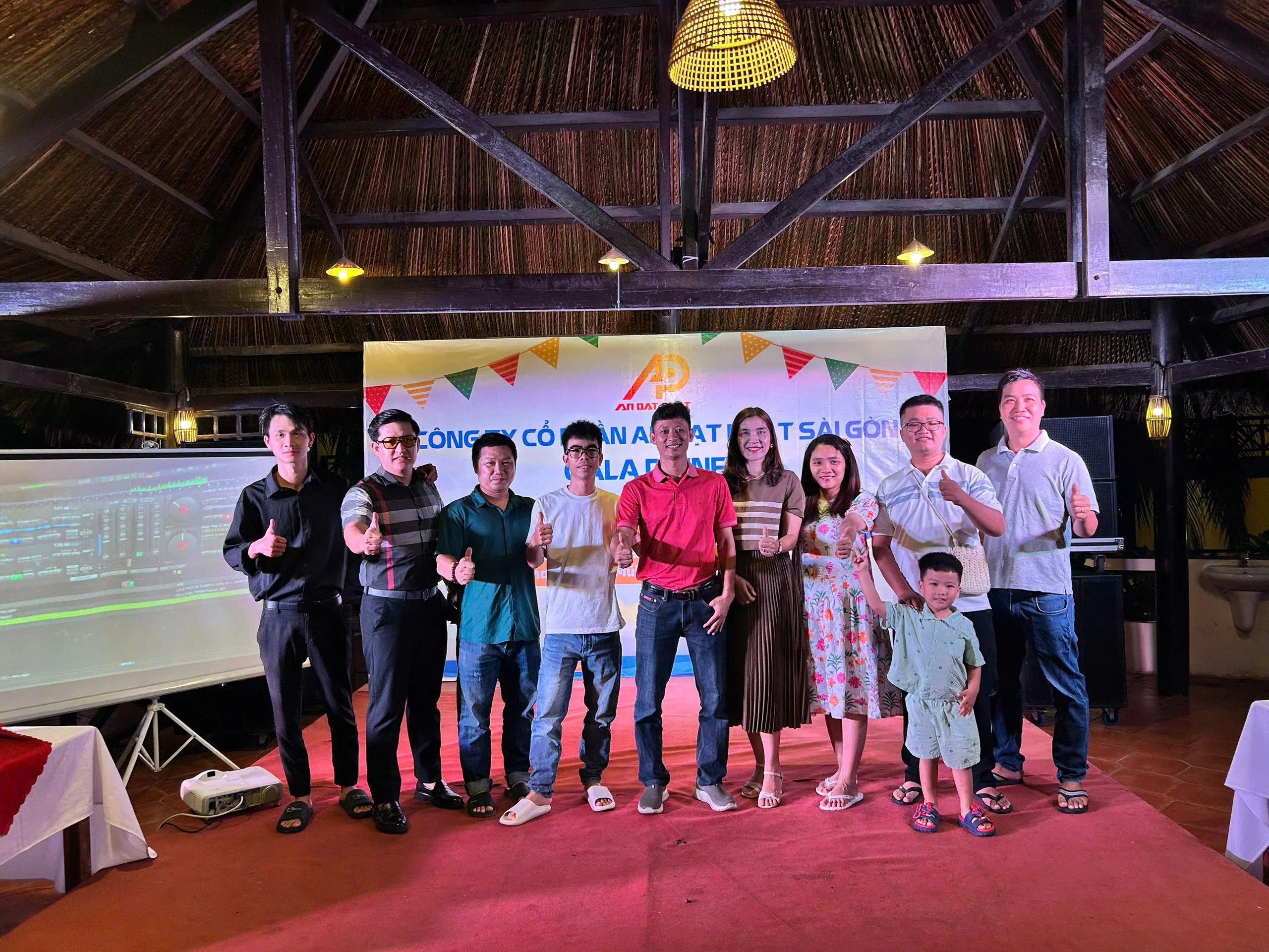 Team Kinh Doanh An Đạt Phát Sài Gòn